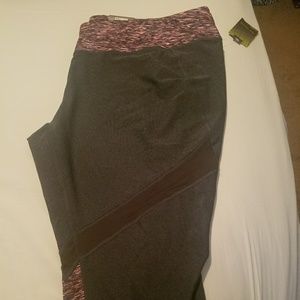 Workout capri leggings